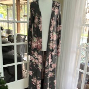 LuLaRoe Pink and Gray Floral Cardigan